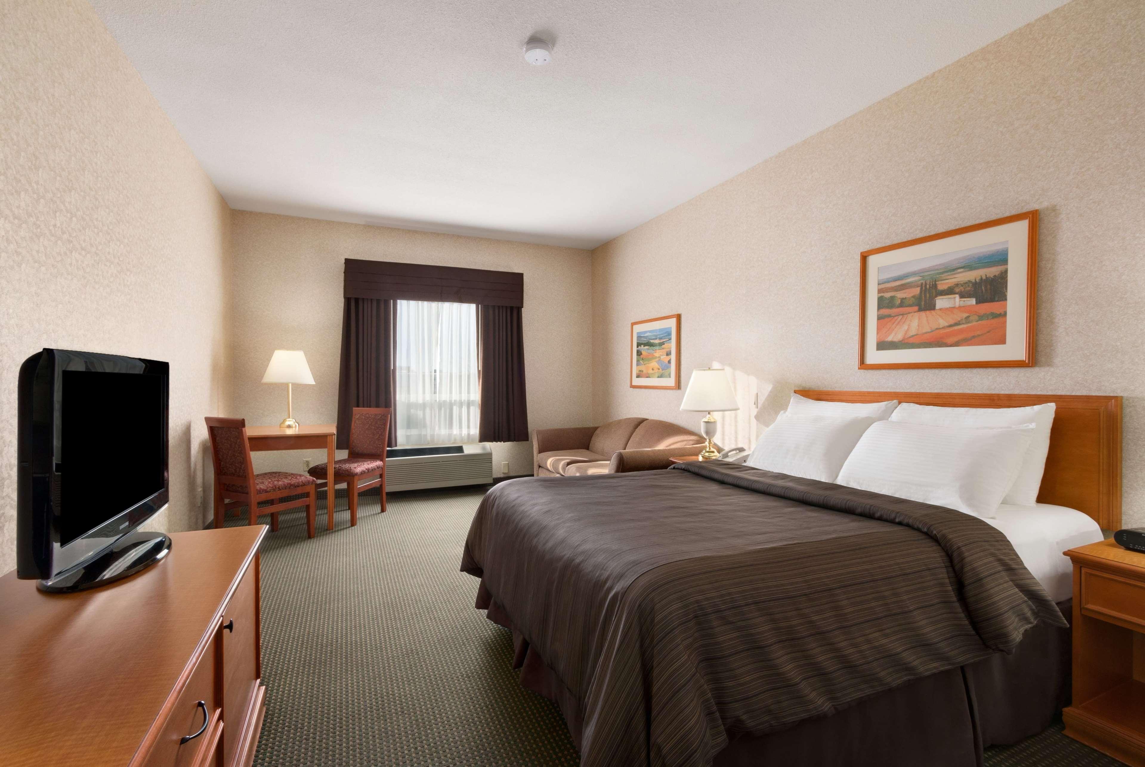 Days Inn By Wyndham Saskatoon Extérieur photo