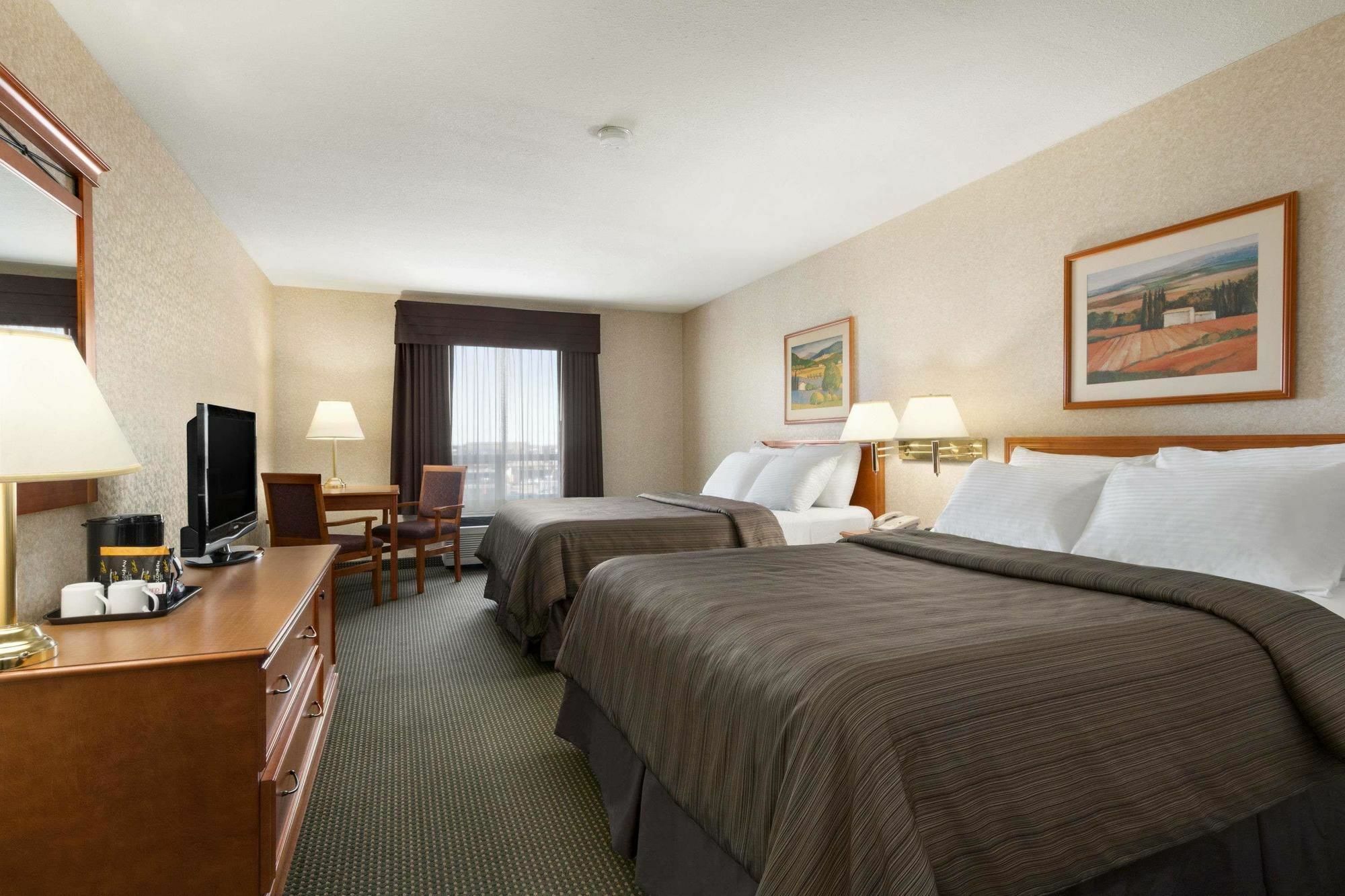 Days Inn By Wyndham Saskatoon Extérieur photo