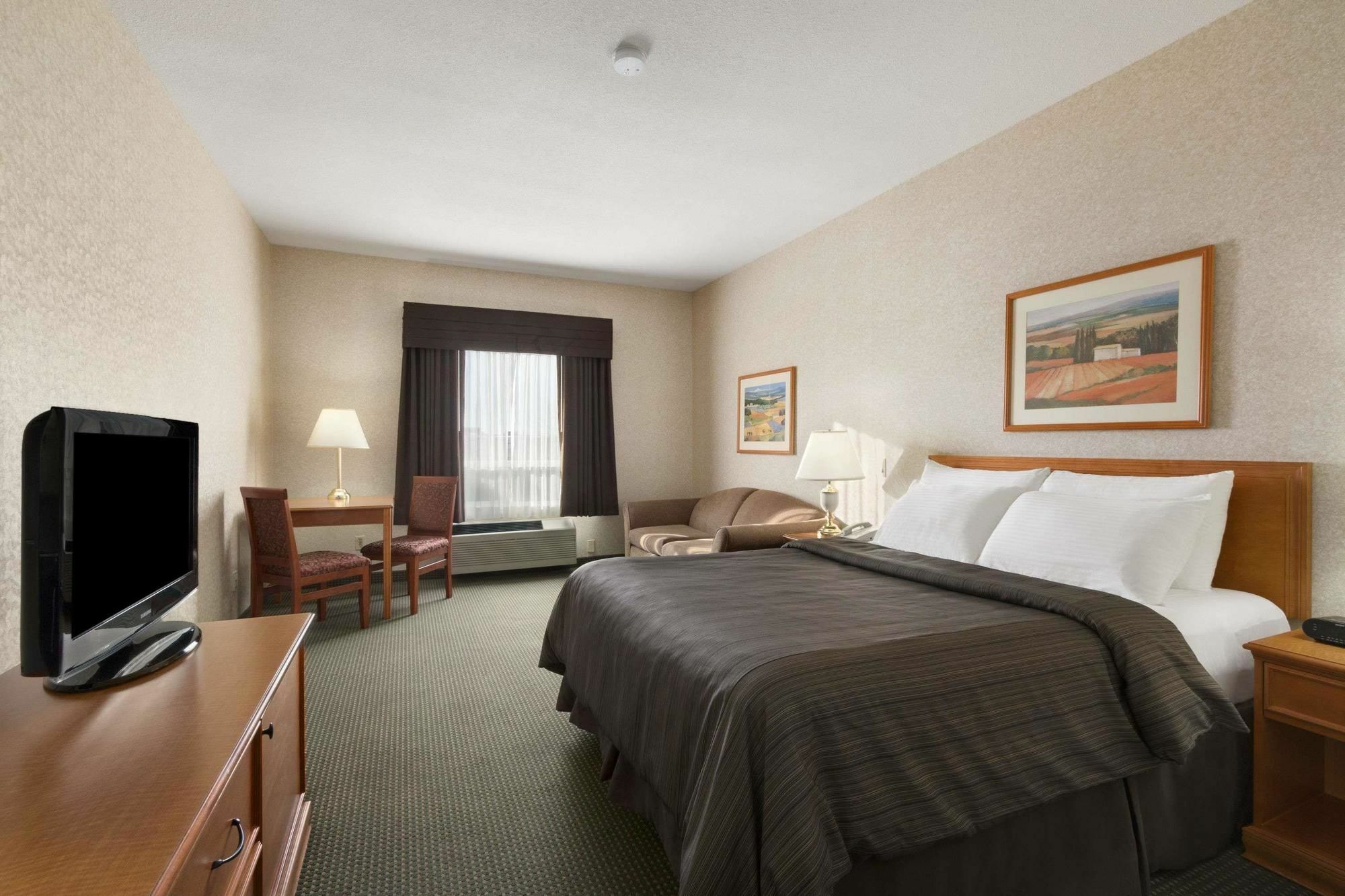 Days Inn By Wyndham Saskatoon Extérieur photo